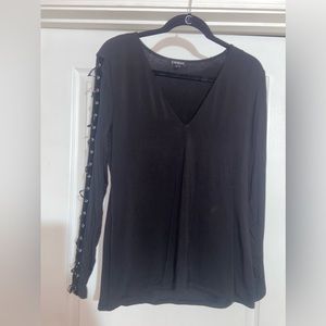 NWT Express woman’s shirt sz large.